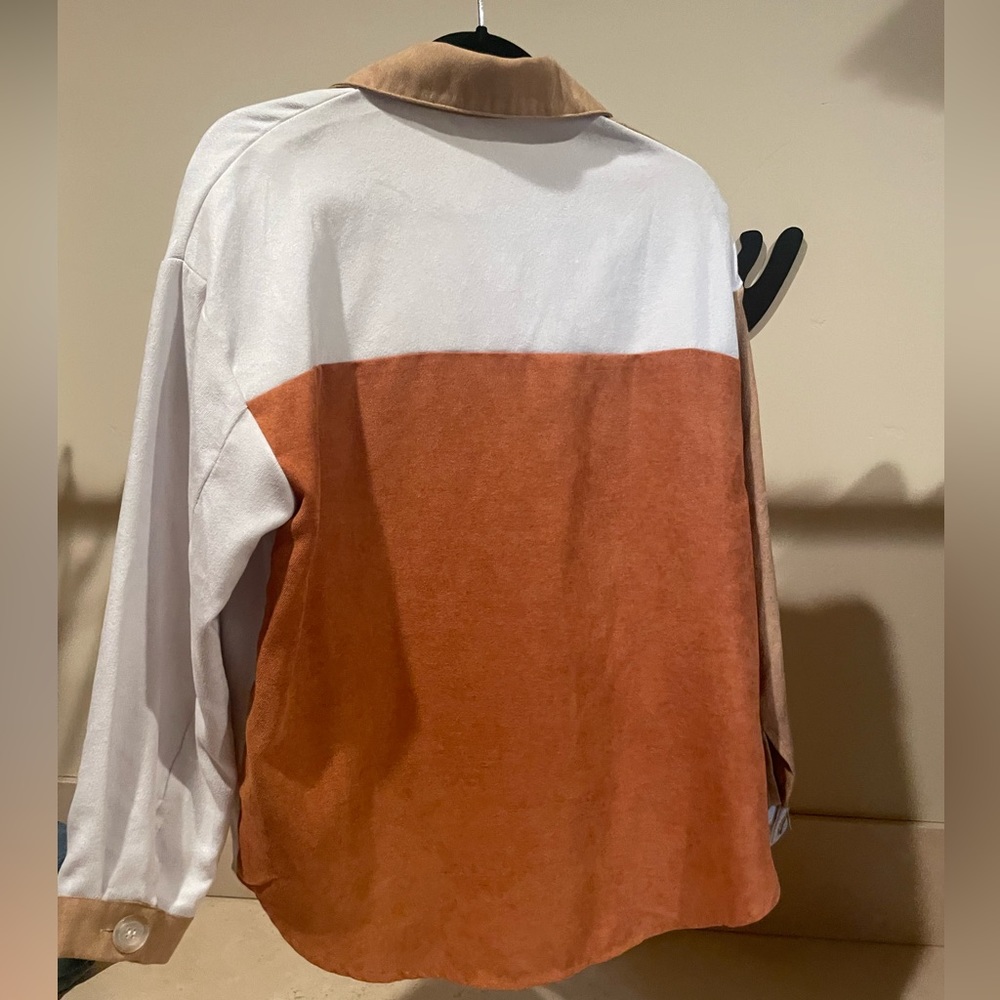 Button down top - Picture 3 of 3